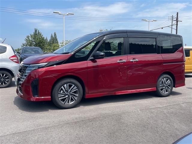 Nissan SERENA 2025 8278762-1