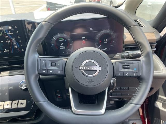 Nissan SERENA 2025 8278762-4