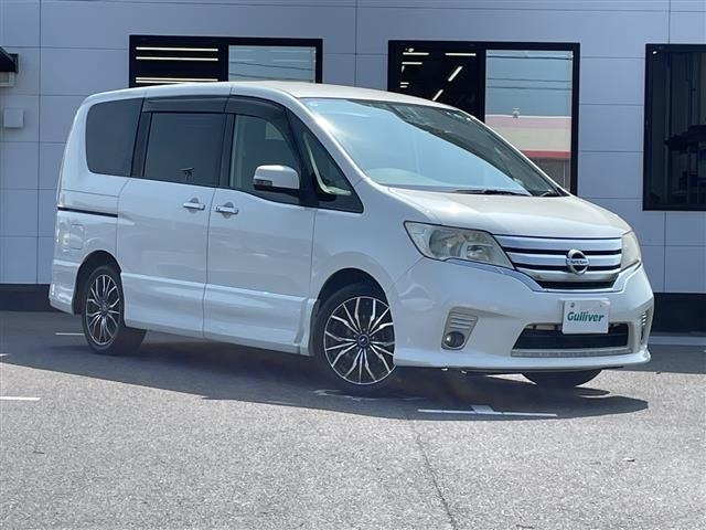 Nissan SERENA 2011 8279478-0