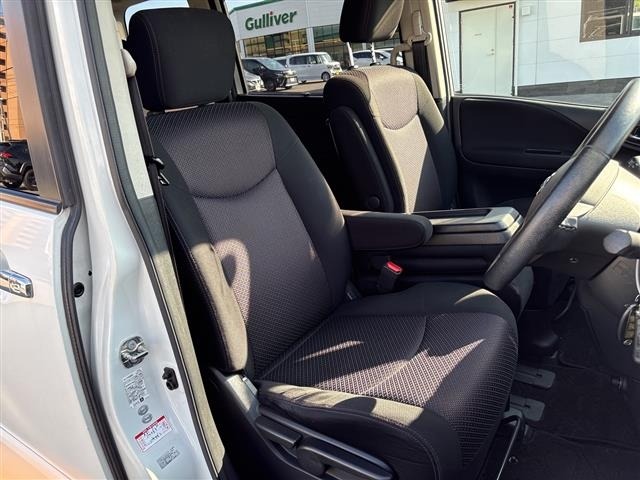 Nissan SERENA 2011 8279478-6