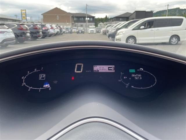 Nissan SERENA 2015 8279950-16