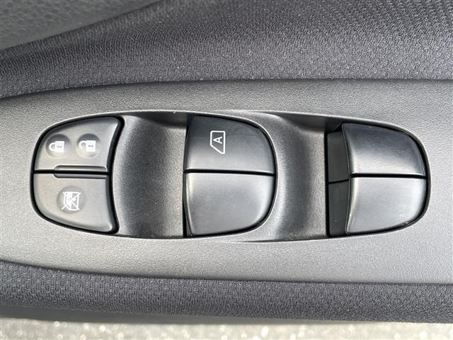 Nissan SERENA 2015 8279950-4