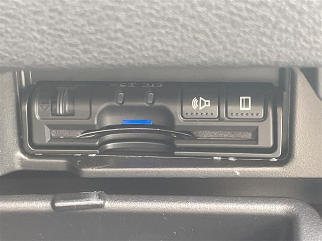 Nissan SERENA 2016 8280137-1