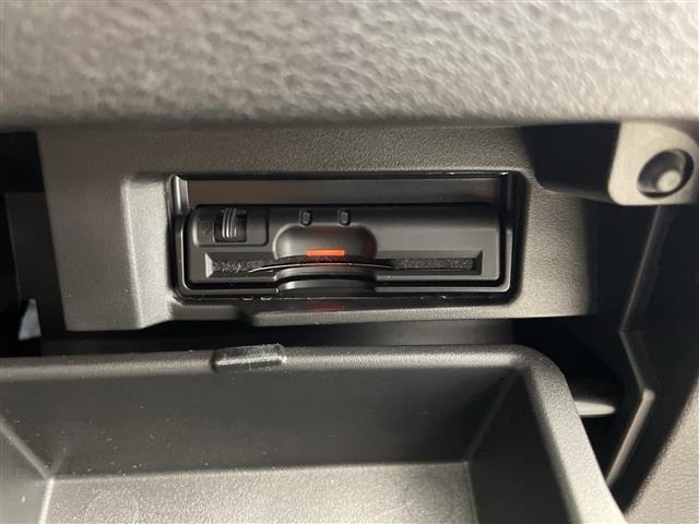 Nissan SERENA 2018 8280256-1