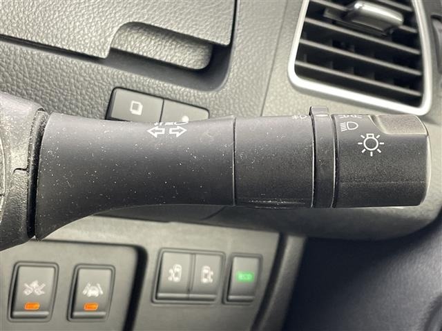 Nissan SERENA 2015 8280442-12