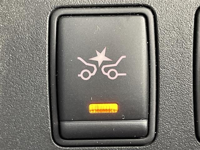 Nissan SERENA 2015 8280442-6