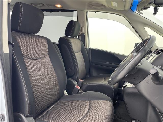 Nissan SERENA 2015 8280442-7