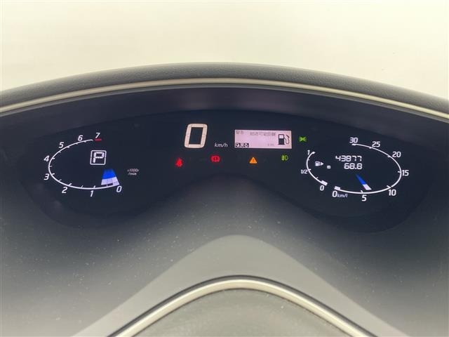 Nissan SERENA 2015 8280442-8