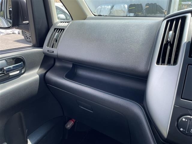 Nissan SERENA 2009 8280802-10