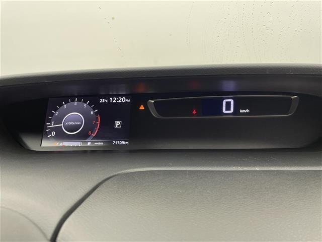 Nissan SERENA 2018 8281089-1