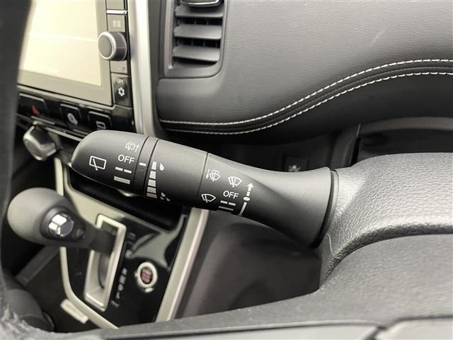 Nissan SERENA 2018 8281089-7