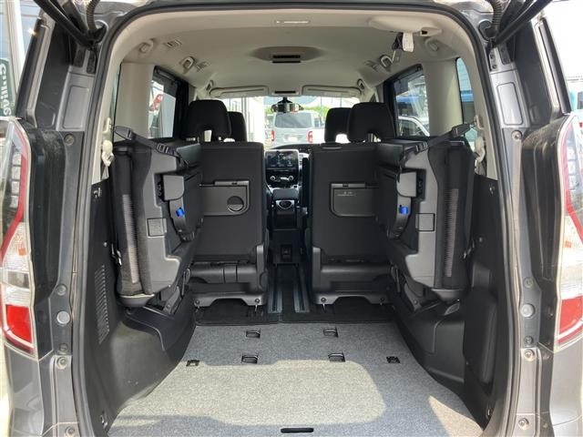 Nissan SERENA 2020 8281752-4