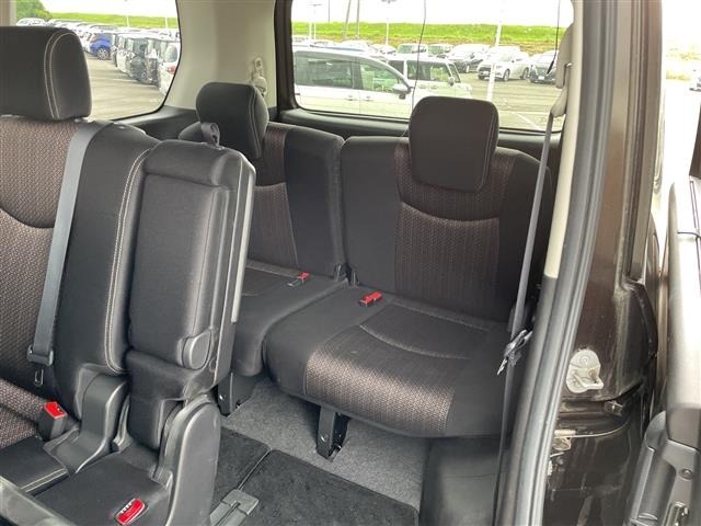 Nissan SERENA 2015 8282459-11