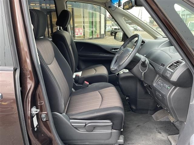 Nissan SERENA 2015 8282459-12