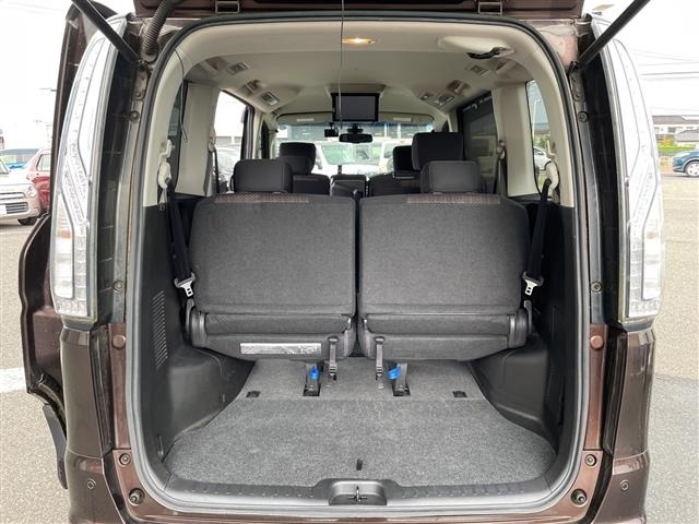 Nissan SERENA 2015 8282459-2