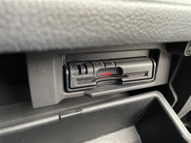 Nissan SERENA 2015 8282459-3