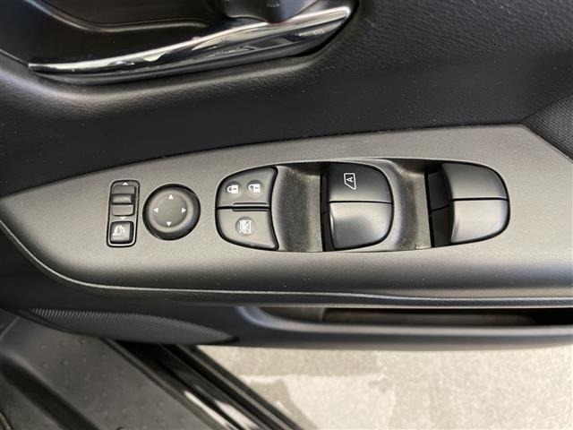 Nissan SERENA 2016 8282576-22