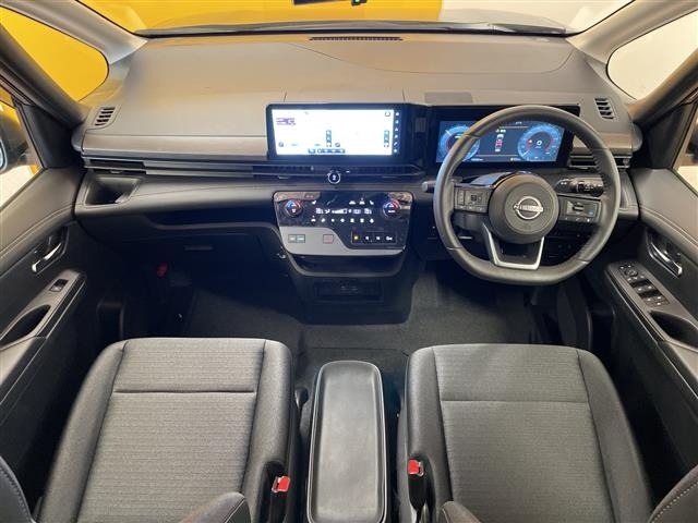 Nissan SERENA 2025 8282596-14