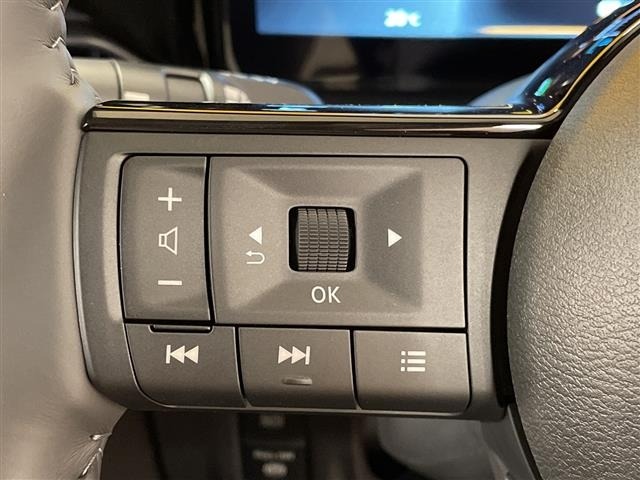 Nissan SERENA 2026 8282638-11