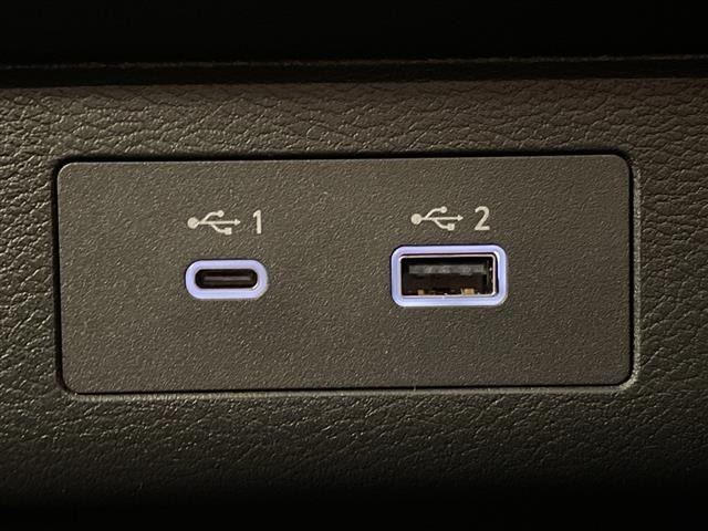 Nissan SERENA 2026 8282638-9