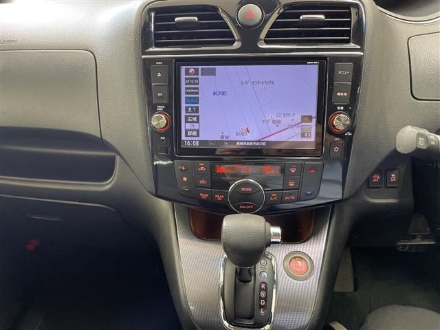 Nissan SERENA 2015 8282769-1