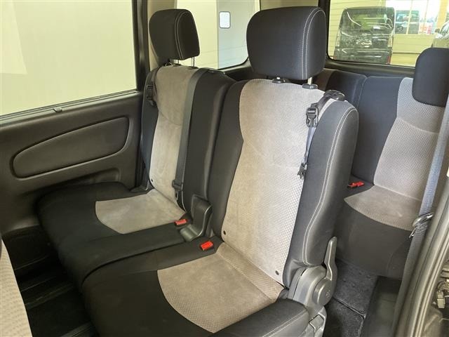 Nissan SERENA 2015 8282769-2