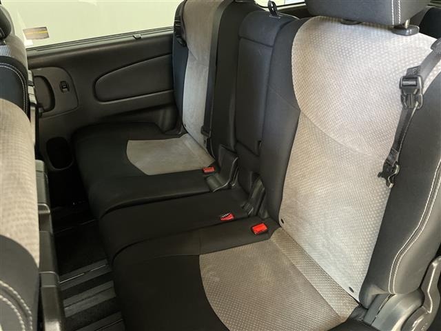 Nissan SERENA 2015 8282769-4