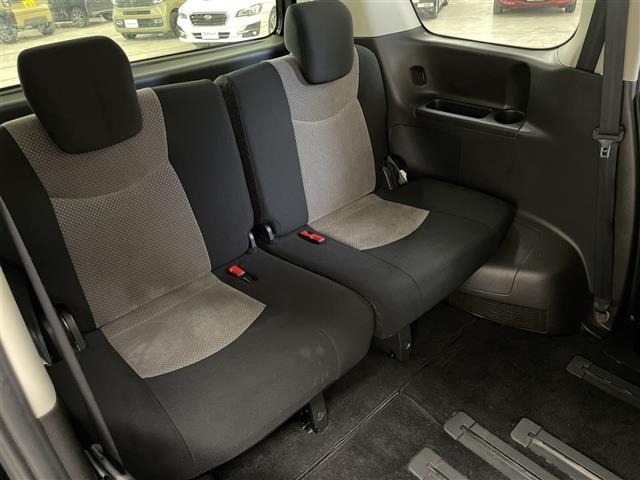 Nissan SERENA 2015 8282769-6