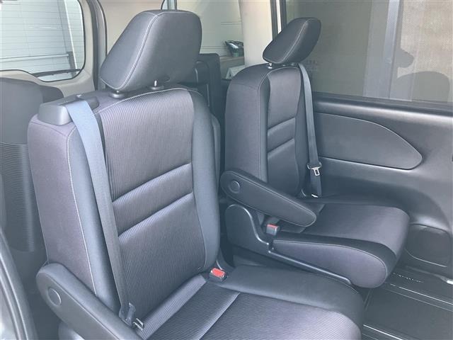Nissan SERENA 2018 8282796-12