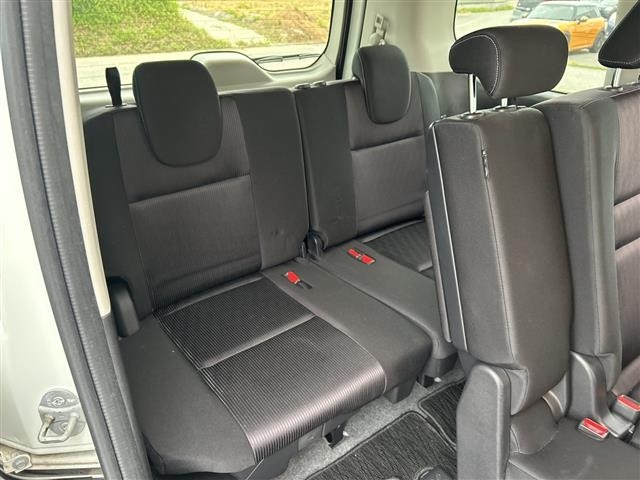 Nissan SERENA 2018 8282965-3