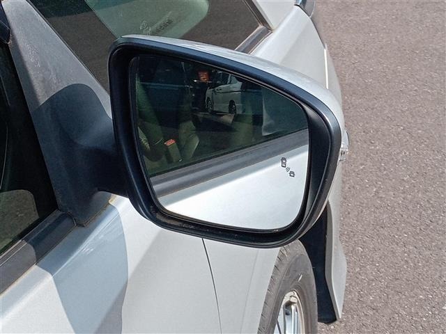 Nissan SERENA 2022 8282990-6