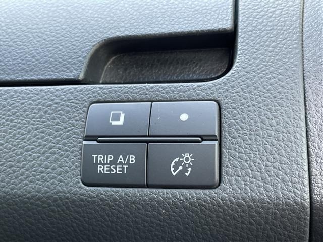 Nissan SERENA 2014 8283032-14