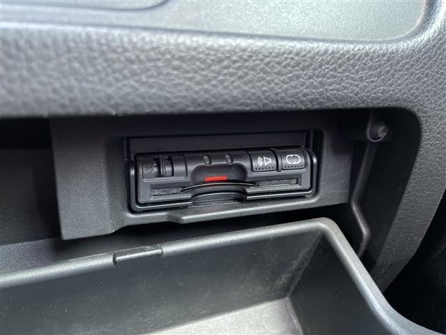 Nissan SERENA 2014 8283032-27