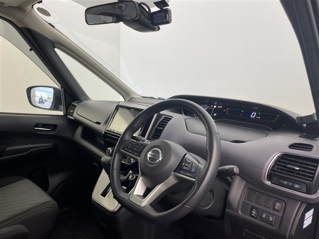 Nissan SERENA 2020 8283104-4