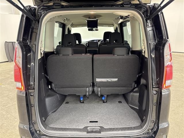 Nissan SERENA 2016 8283191-11