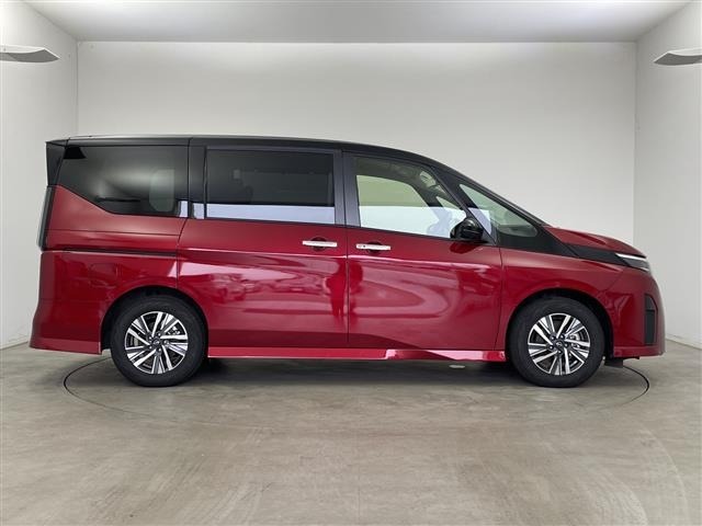 Nissan SERENA 2023 8283198-2