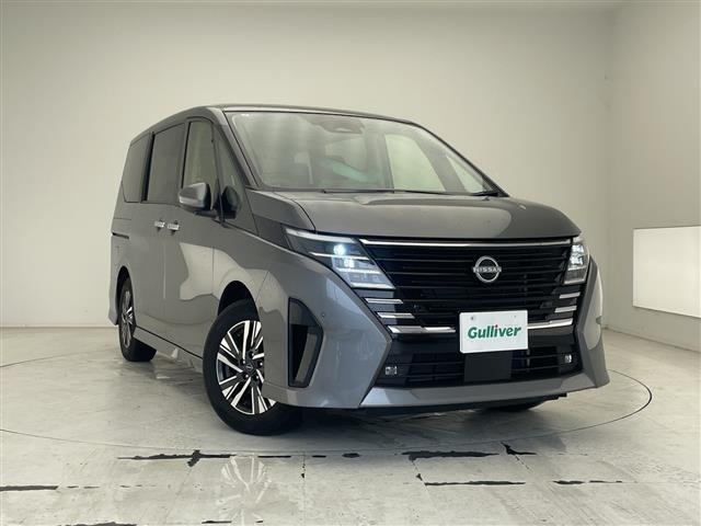 Nissan SERENA 2025 8283248-0