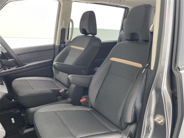 Nissan SERENA 2025 8283248-2
