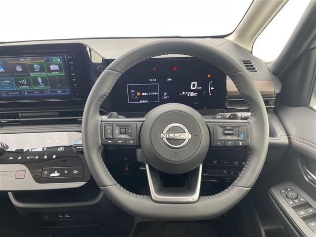 Nissan SERENA 2025 8283248-3