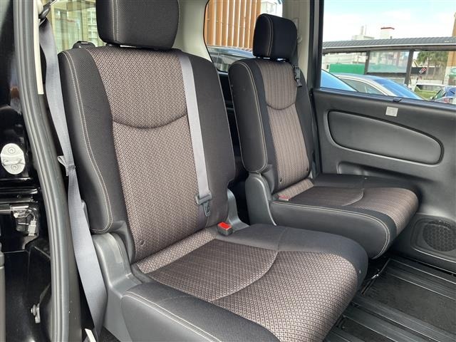 Nissan SERENA 2016 8283300-6