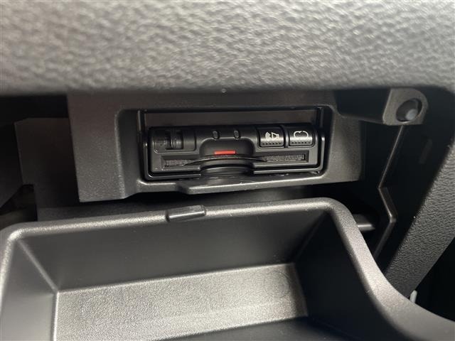 Nissan SERENA 2016 8283637-3