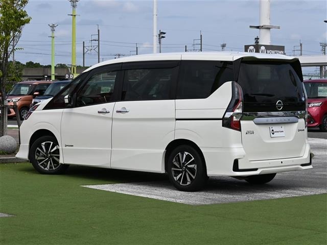 Nissan SERENA 2021 8283801-14