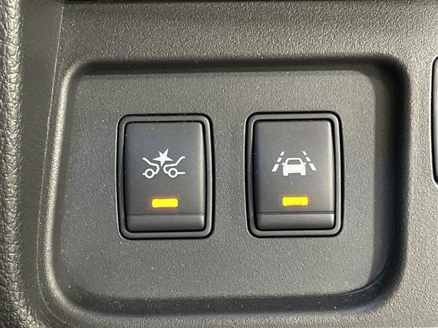 Nissan SERENA 2015 8283802-11