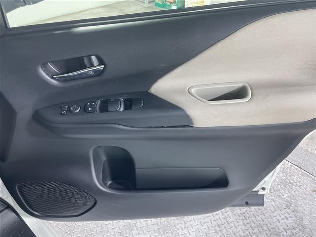 Nissan SERENA 2022 8283828-10