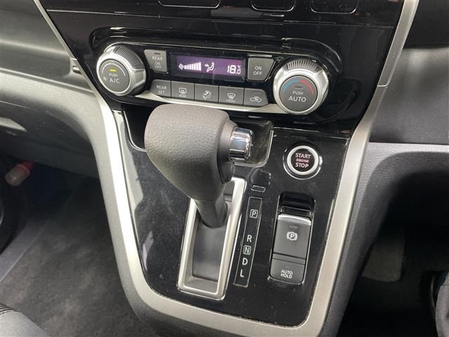 Nissan SERENA 2017 8283829-1