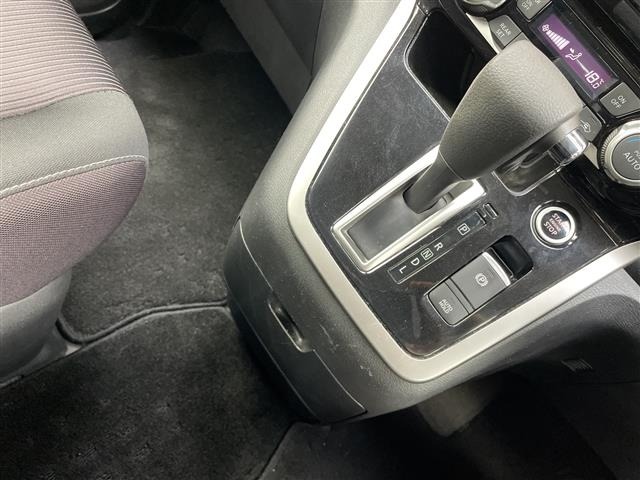Nissan SERENA 2017 8283829-3