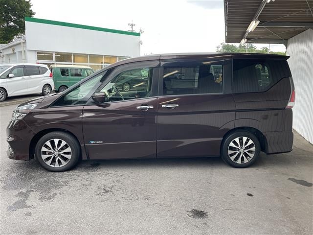 Nissan SERENA 2017 8283829-6