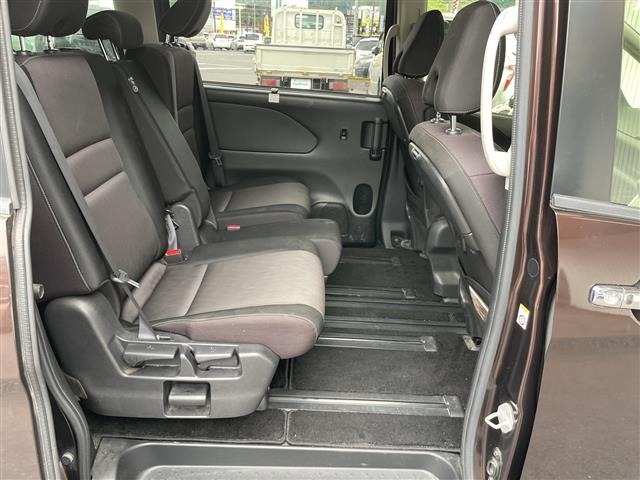 Nissan SERENA 2017 8283829-8