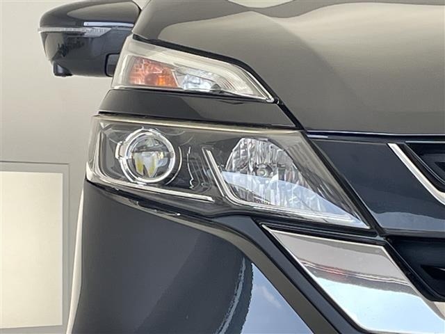 Nissan SERENA 2018 8283864-9