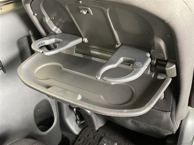 Nissan SERENA 2018 8283931-6